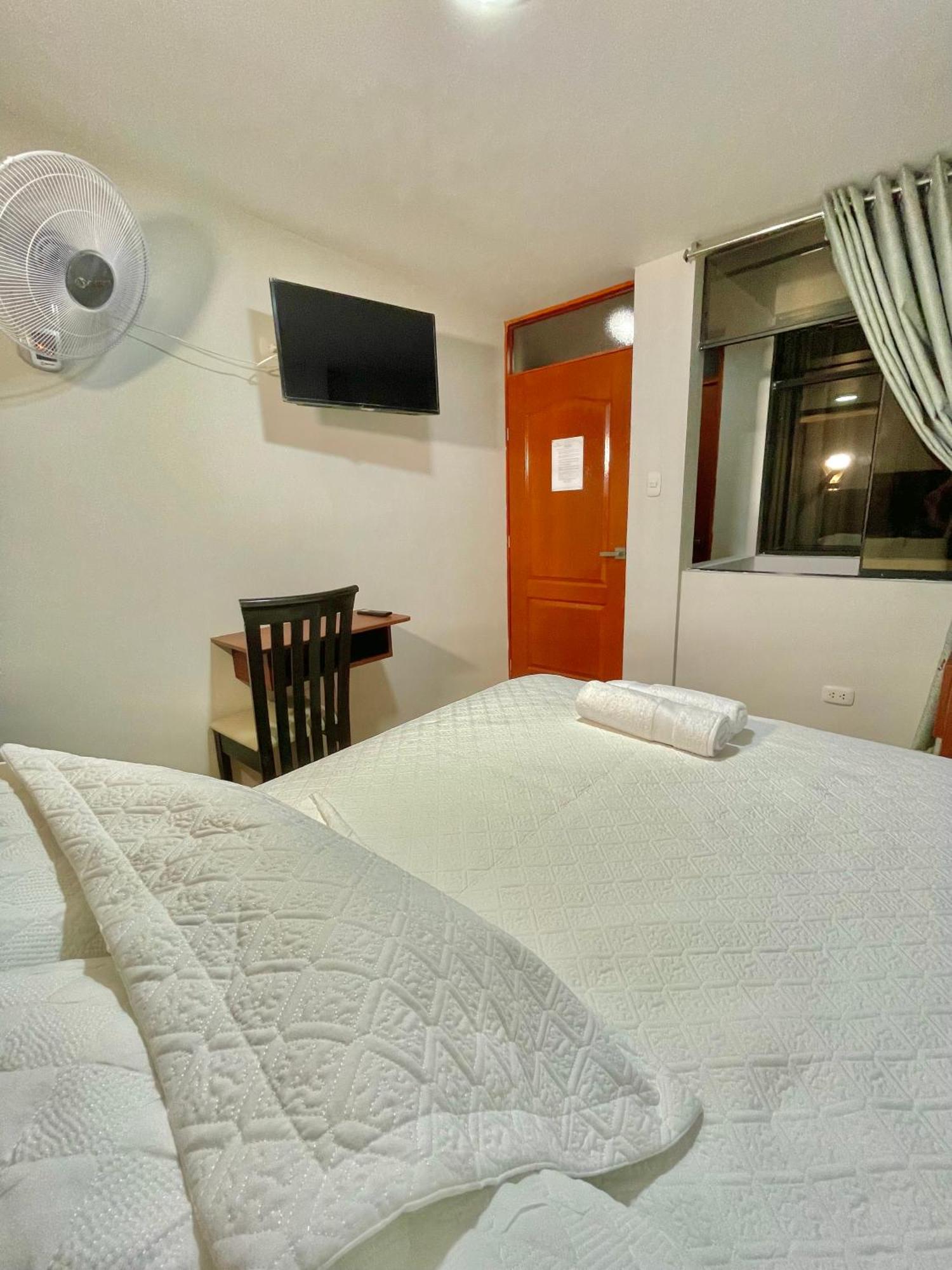 Jultom Inn Hotel & Suites Τρουχίλο Εξωτερικό φωτογραφία
