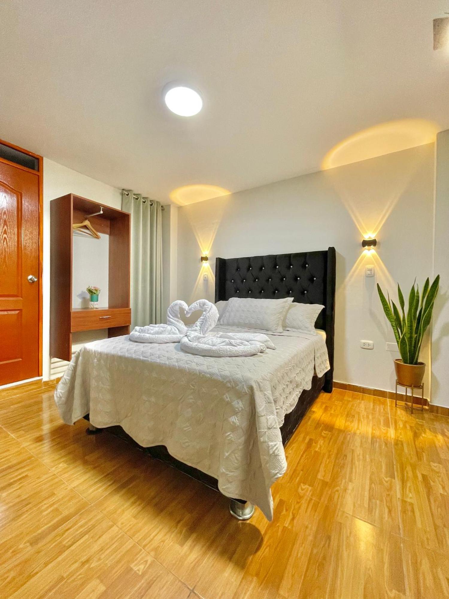 Jultom Inn Hotel & Suites Τρουχίλο Εξωτερικό φωτογραφία